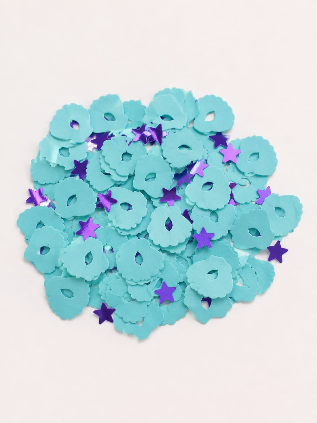 Tischkonfetti Babyfüßchen mit Sternen-Streudeko für Baby Shower & Taufe