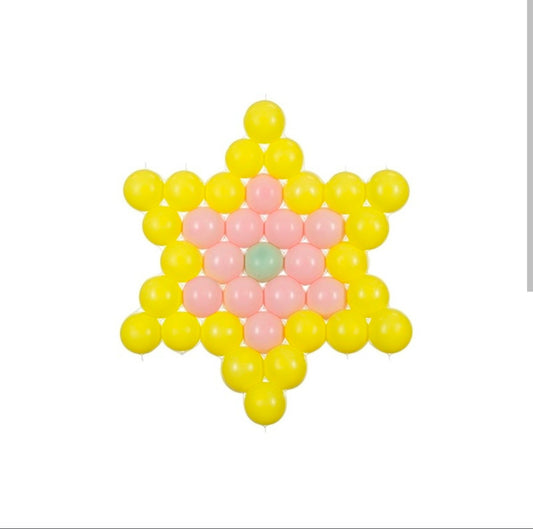 PartyDeco Ballon-Formgitternetz „Star Shape“ inkl. Latexballon